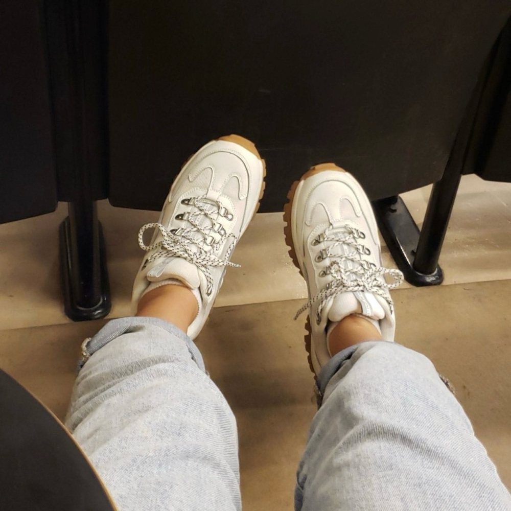STRADIVARIUS GUM SOLE CHUNKY WHITE SNEAKERS